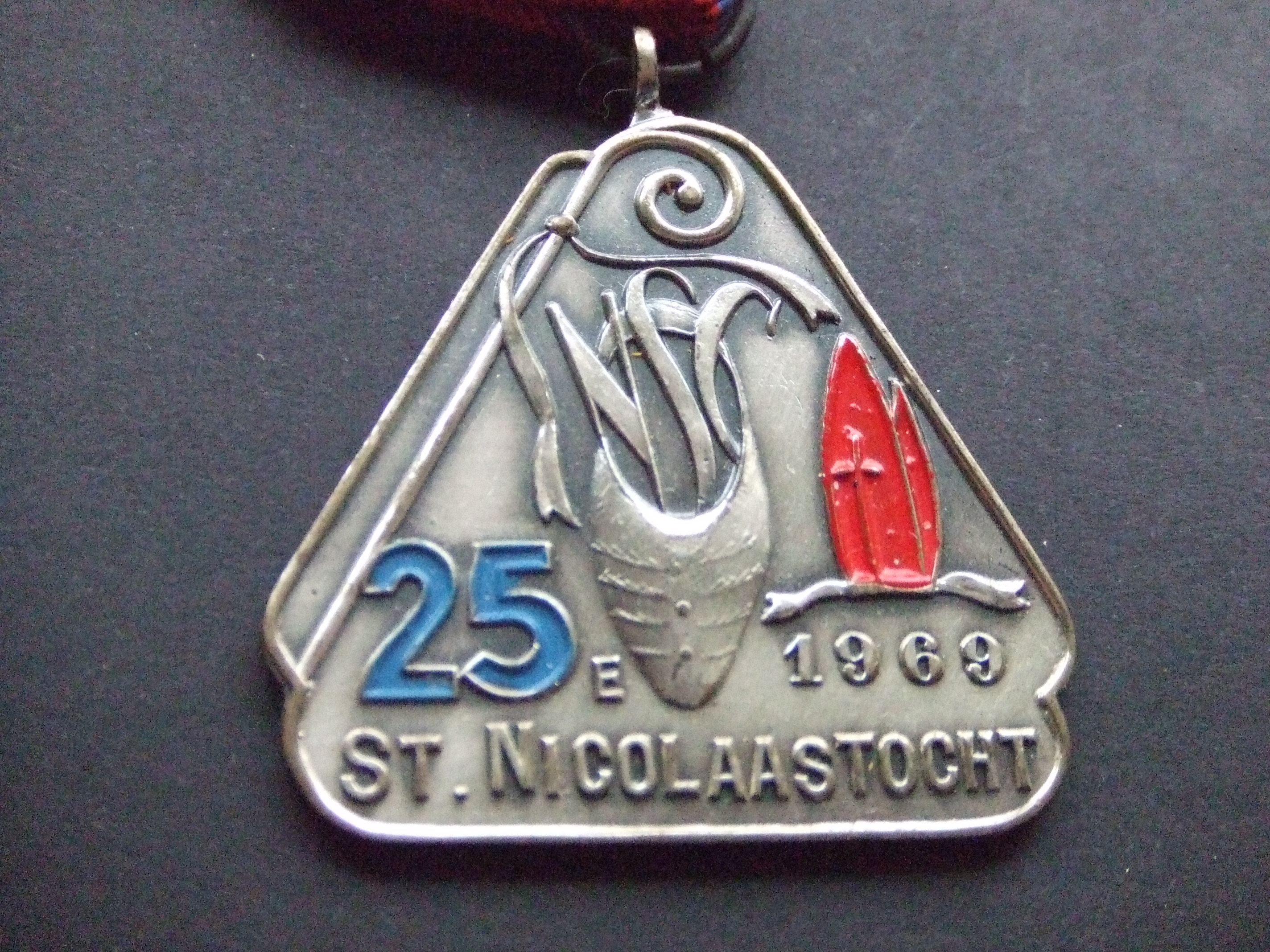 Sint Nicolaastocht jubileum 25e maal mijter klomp 1969